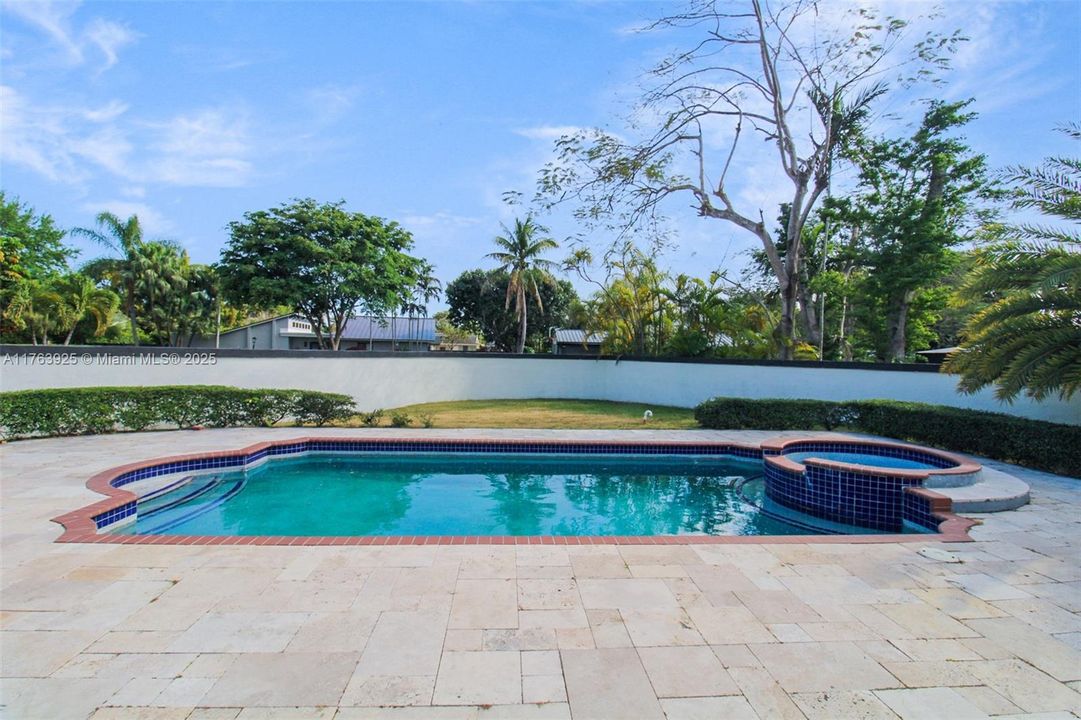 Recently Sold: $1,690,000 (4 beds, 5 baths, 3820 Square Feet)