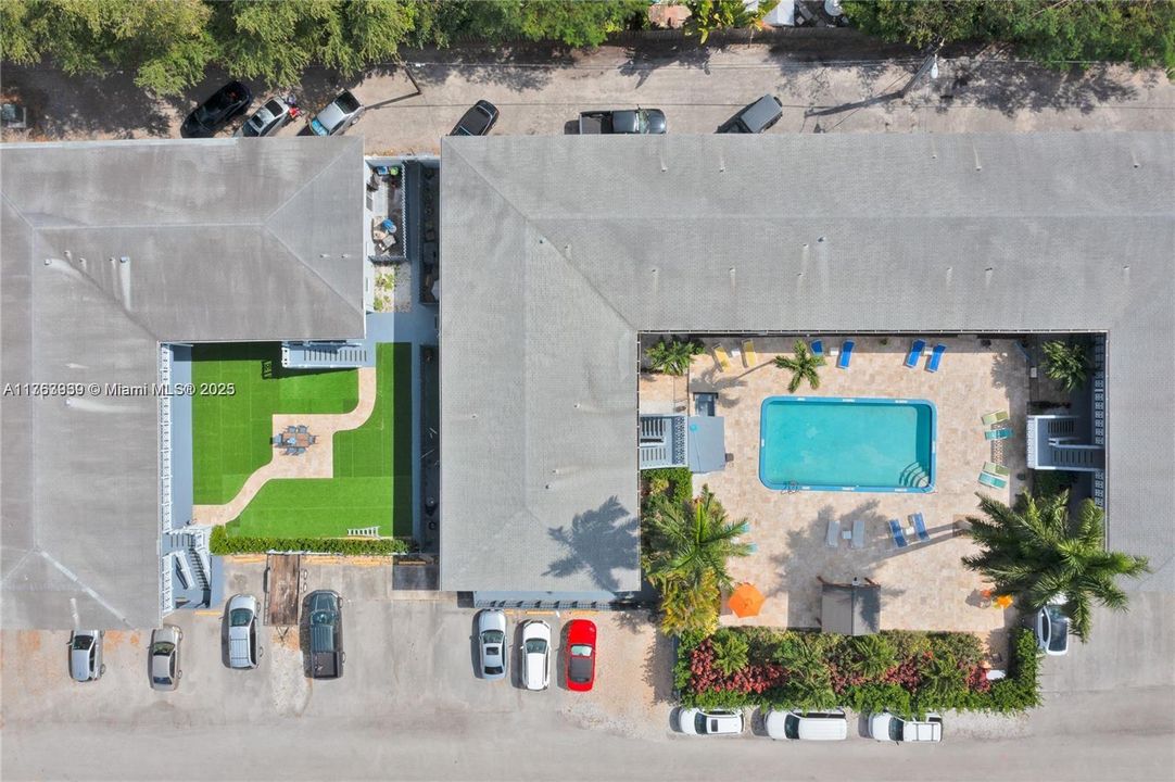 Недавно арендовано: $1,700 (1 спален, 1 ванн, 0 Квадратных фут)