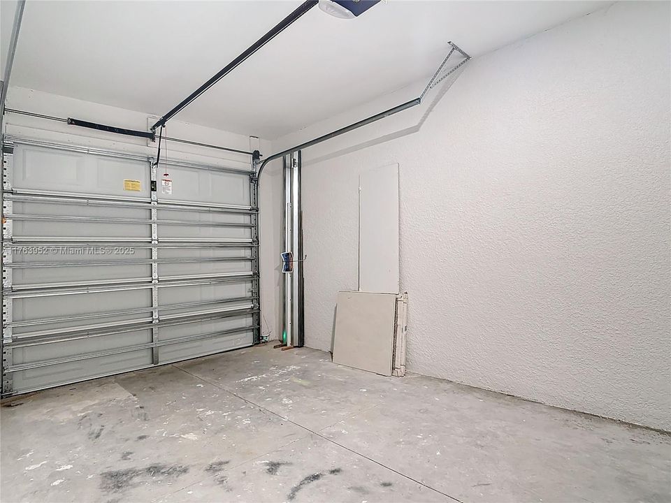 Recientemente alquilado: $1,750 (2 camas, 2 baños, 0 Pies cuadrados)