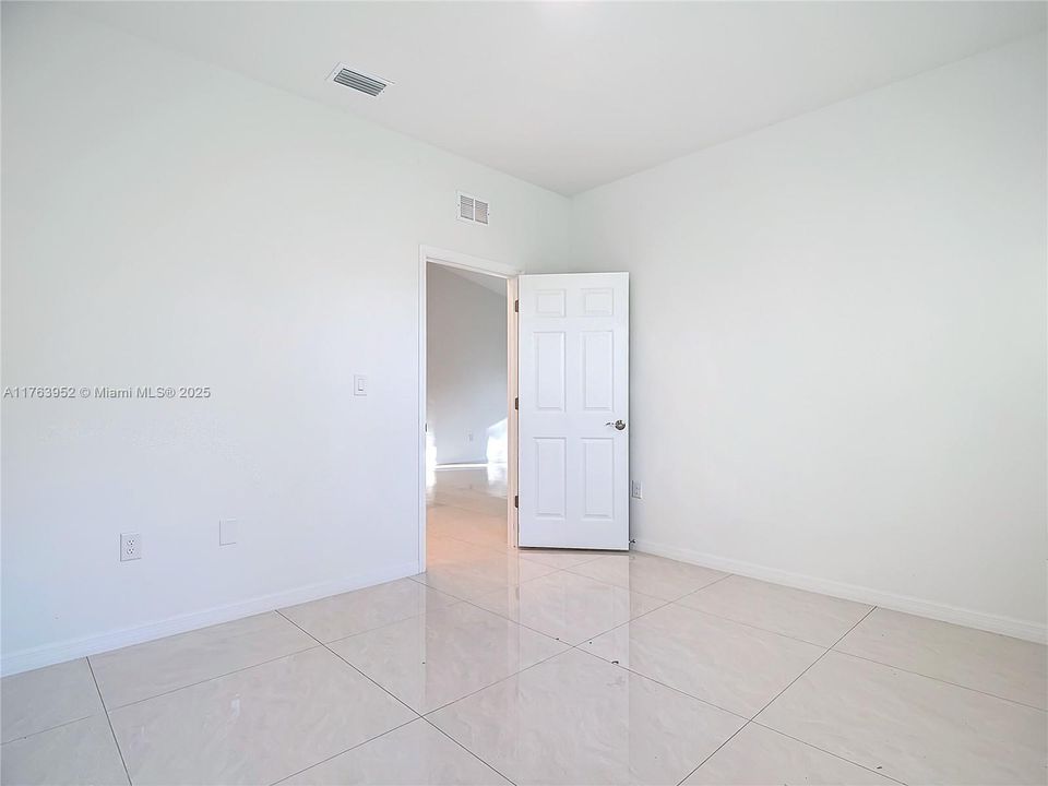 Recientemente alquilado: $1,750 (2 camas, 2 baños, 0 Pies cuadrados)