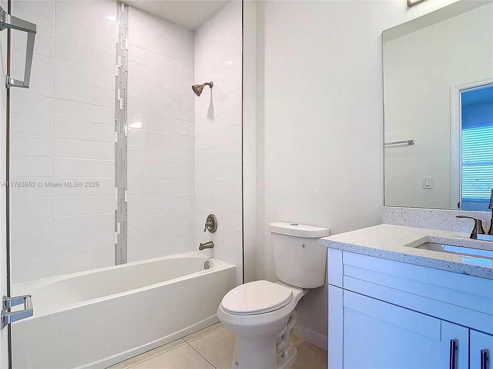 Recientemente alquilado: $1,750 (2 camas, 2 baños, 0 Pies cuadrados)