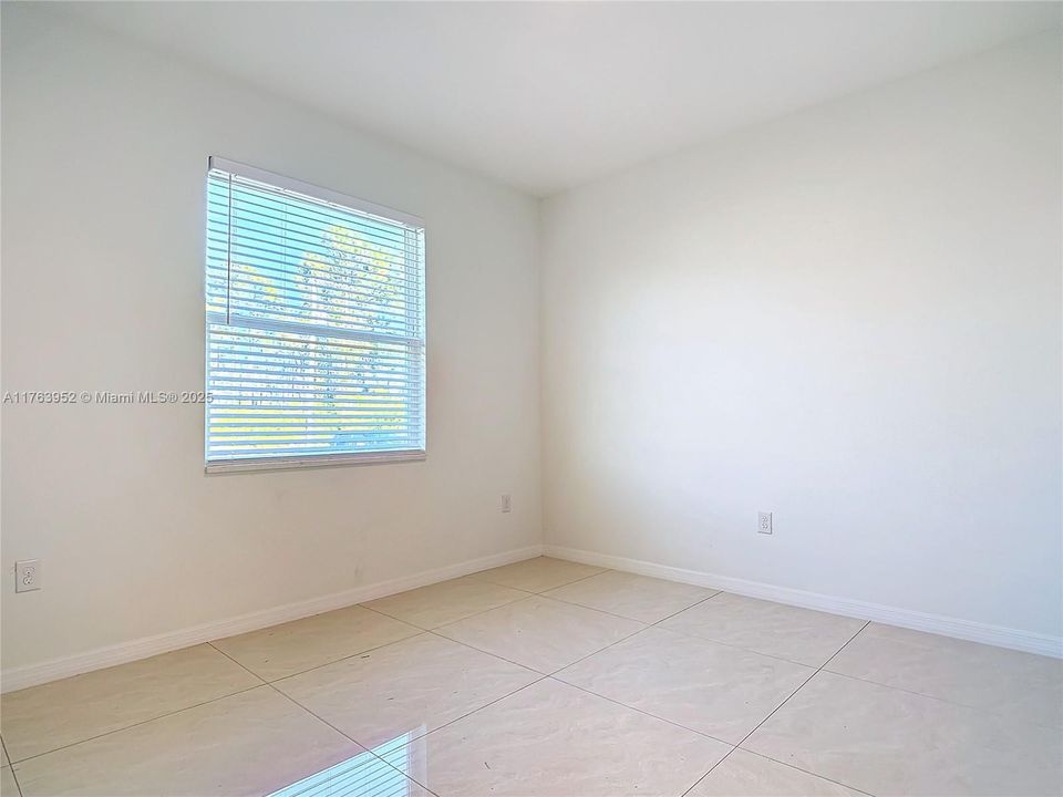 Recientemente alquilado: $1,750 (2 camas, 2 baños, 0 Pies cuadrados)