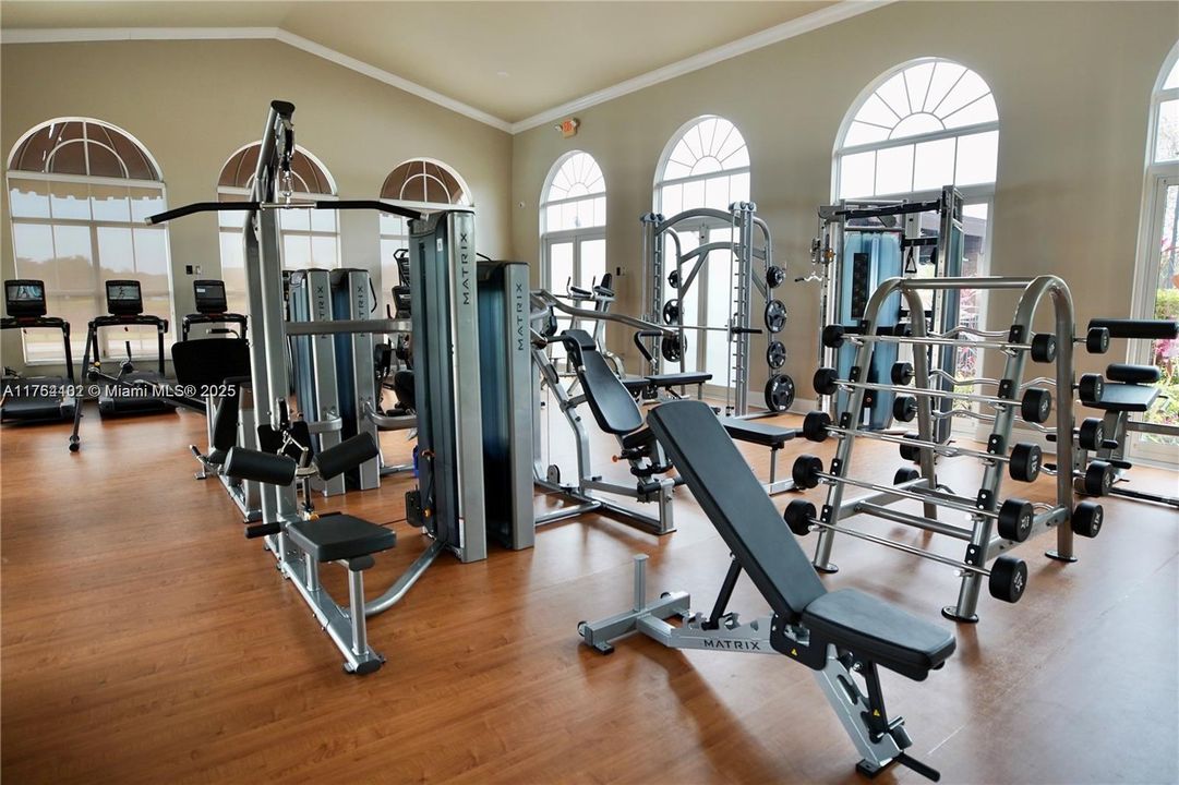 Recientemente alquilado: $2,100 (3 camas, 3 baños, 1176 Pies cuadrados)