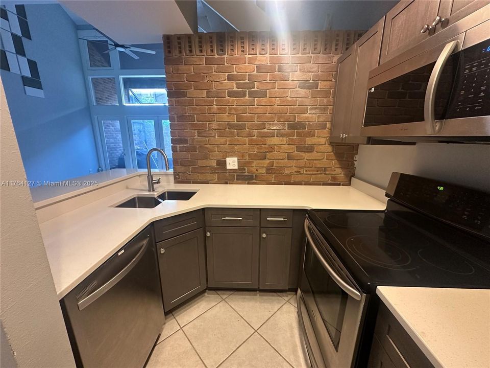 En Renta: $2,500 (3 camas, 3 baños, 0 Pies cuadrados)