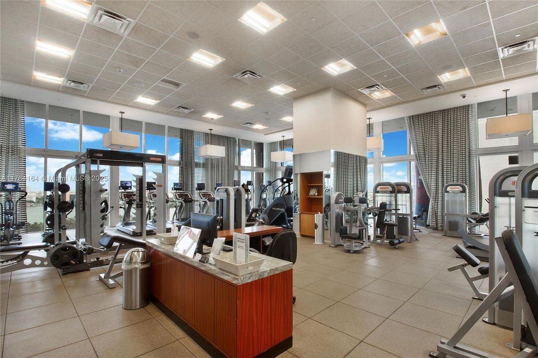 En Venta: $299,000 (0 camas, 1 baños, 567 Pies cuadrados)