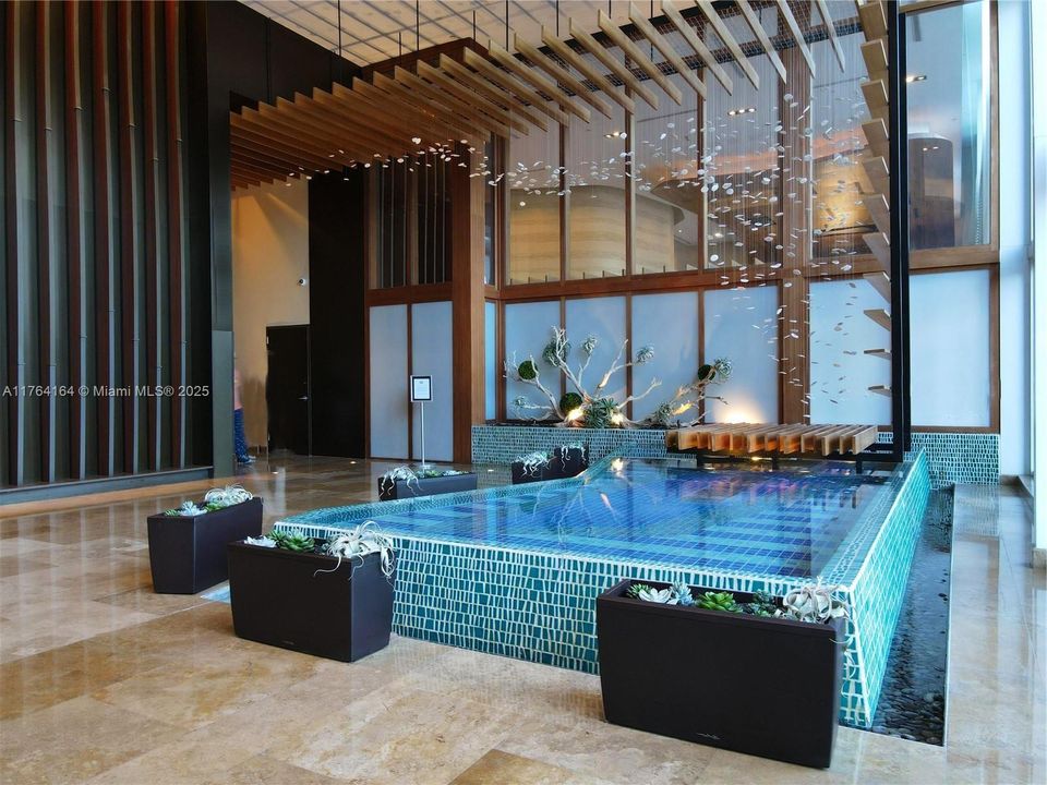 En Venta: $299,000 (0 camas, 1 baños, 567 Pies cuadrados)