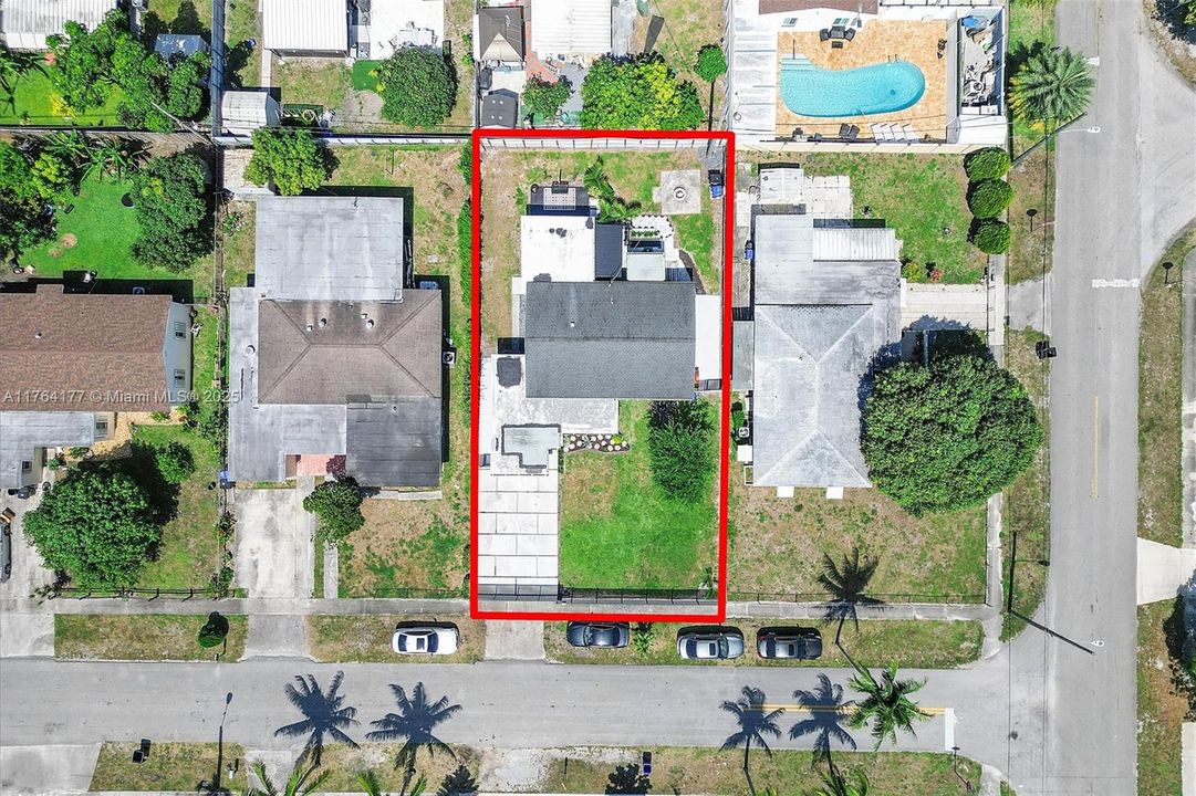 Recently Sold: $510,000 (3 beds, 1 baths, 1279 Square Feet)