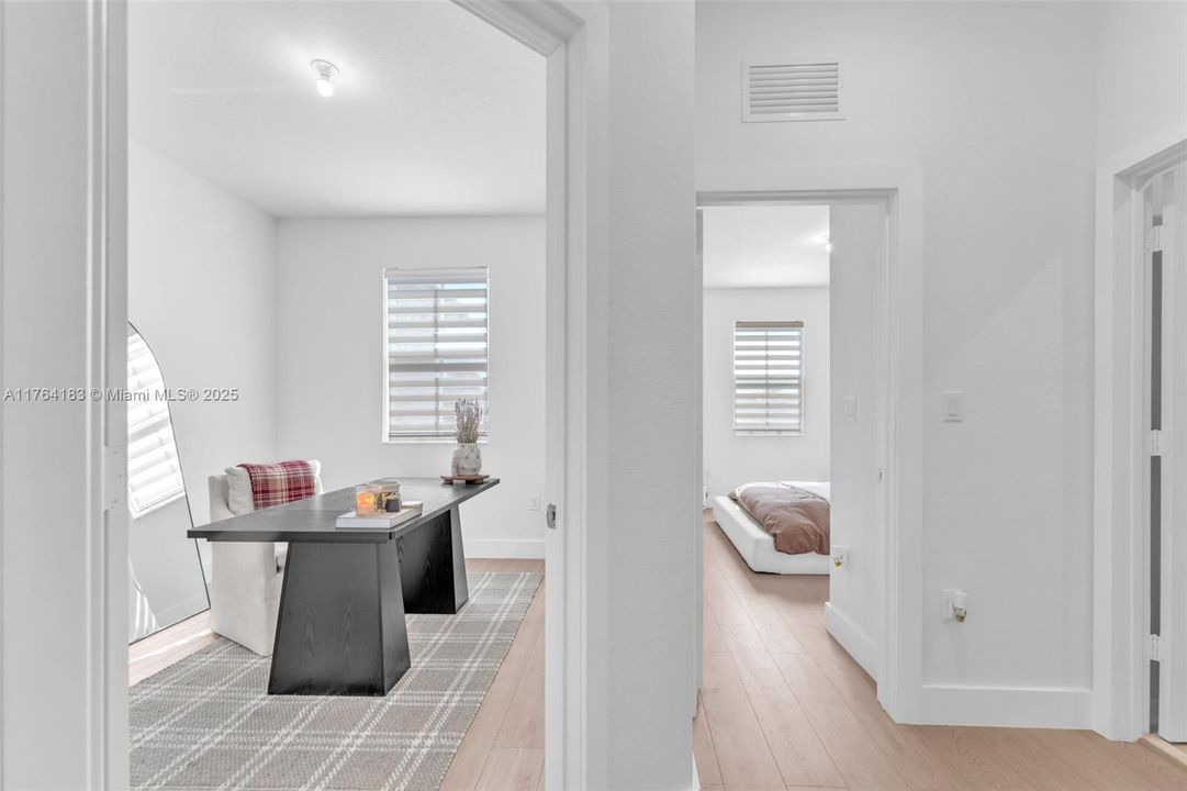 Recently Rented: $3,300 (3 beds, 2 baths, 0 Square Feet)