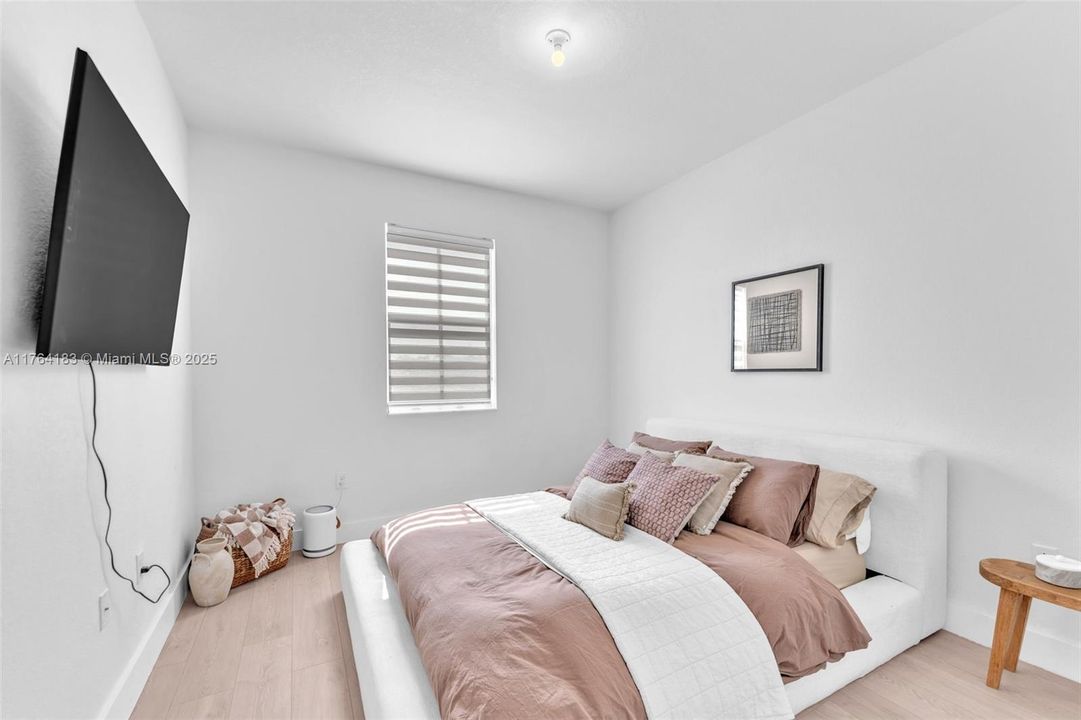 Recently Rented: $3,300 (3 beds, 2 baths, 0 Square Feet)