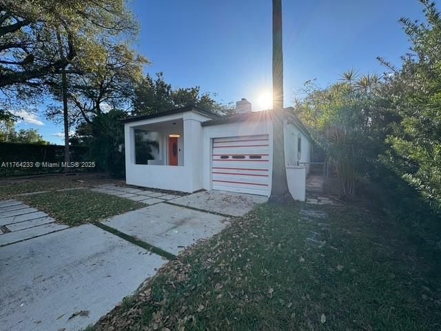 最近售出: $799,000 (4 贝兹, 3 浴室, 816 平方英尺)