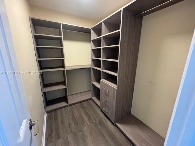 Recently Rented: $3,000 (2 beds, 2 baths, 1452 Square Feet)