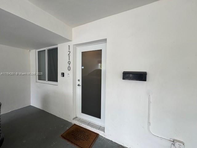 Recently Rented: $3,000 (2 beds, 2 baths, 1452 Square Feet)