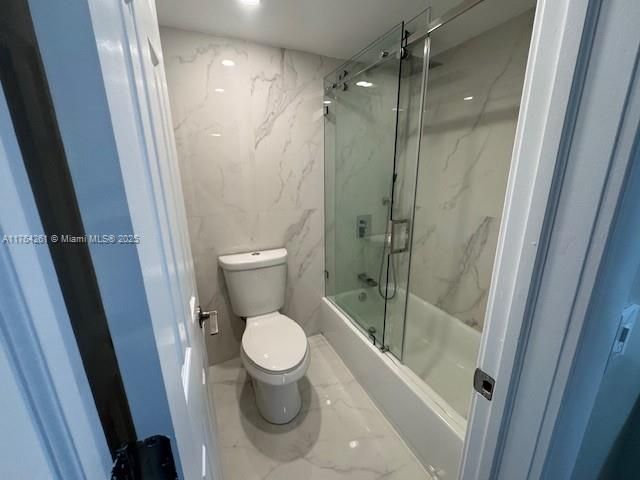 Recently Rented: $3,000 (2 beds, 2 baths, 1452 Square Feet)