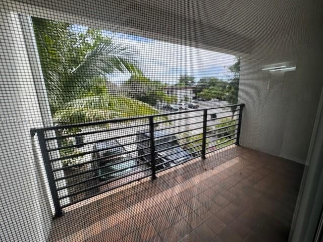 Recently Rented: $3,000 (2 beds, 2 baths, 1452 Square Feet)