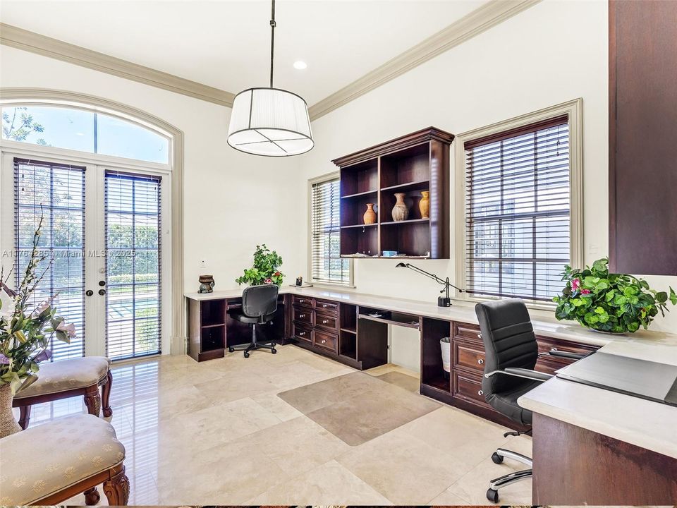 For Sale: $7,600,000 (8 beds, 8 baths, 8277 Square Feet)