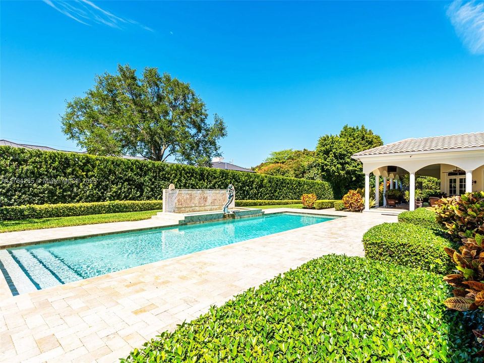 For Sale: $7,600,000 (8 beds, 8 baths, 8277 Square Feet)