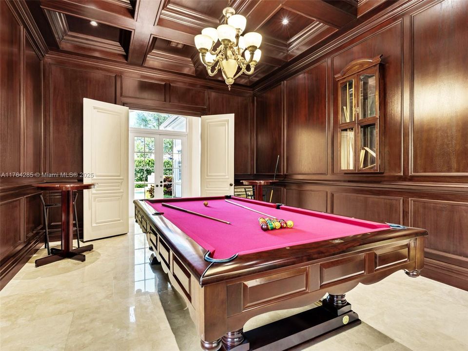 For Sale: $7,600,000 (8 beds, 8 baths, 8277 Square Feet)