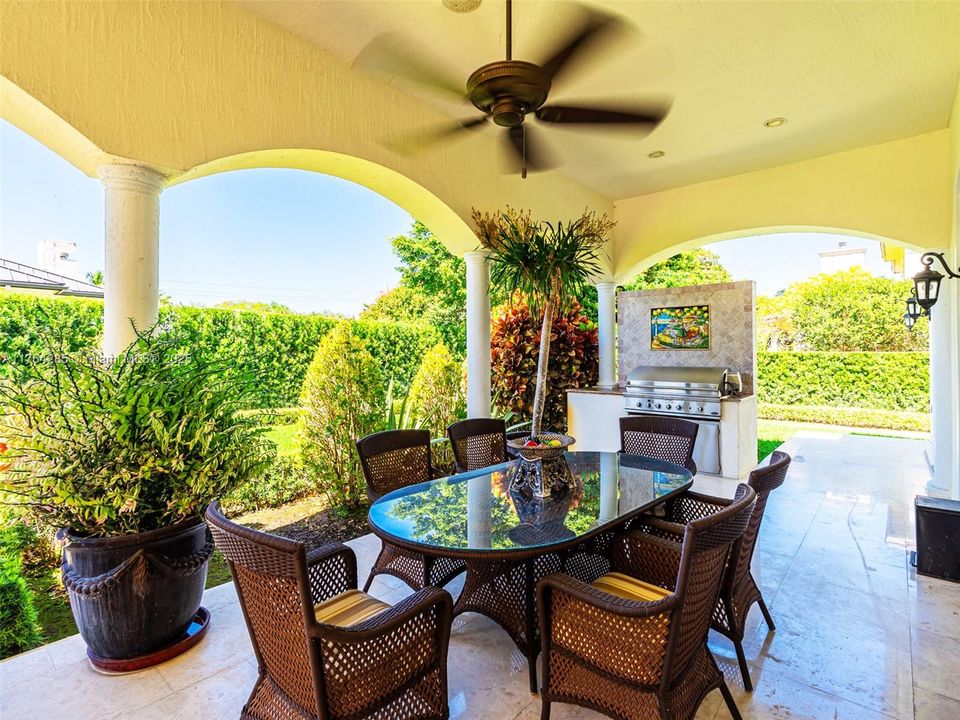 For Sale: $7,600,000 (8 beds, 8 baths, 8277 Square Feet)