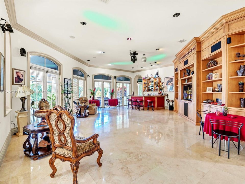 For Sale: $7,600,000 (8 beds, 8 baths, 8277 Square Feet)