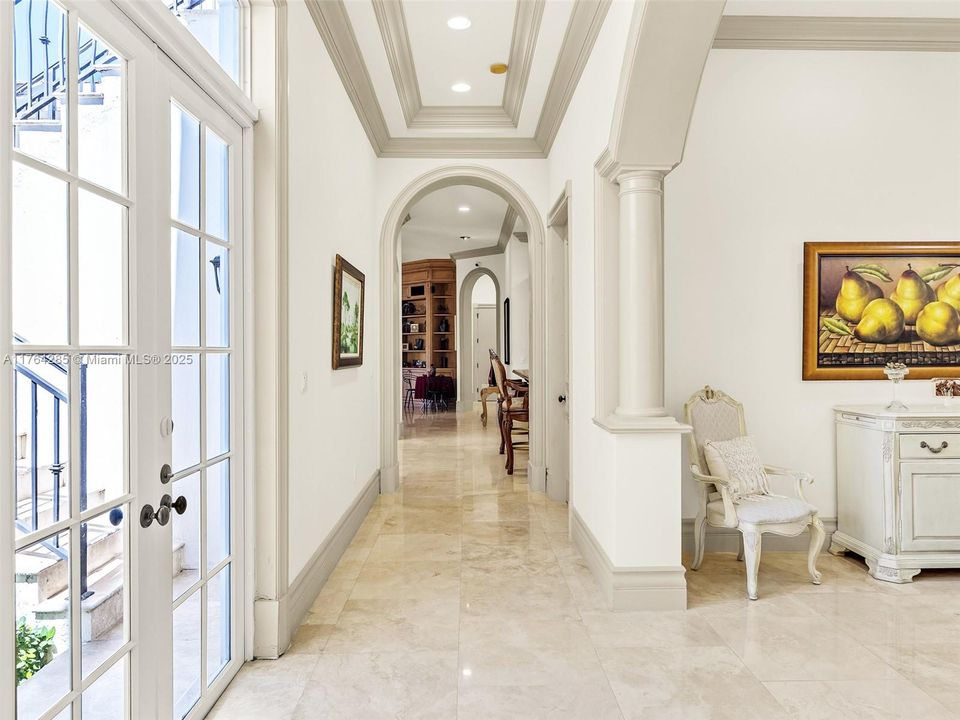 For Sale: $7,600,000 (8 beds, 8 baths, 8277 Square Feet)