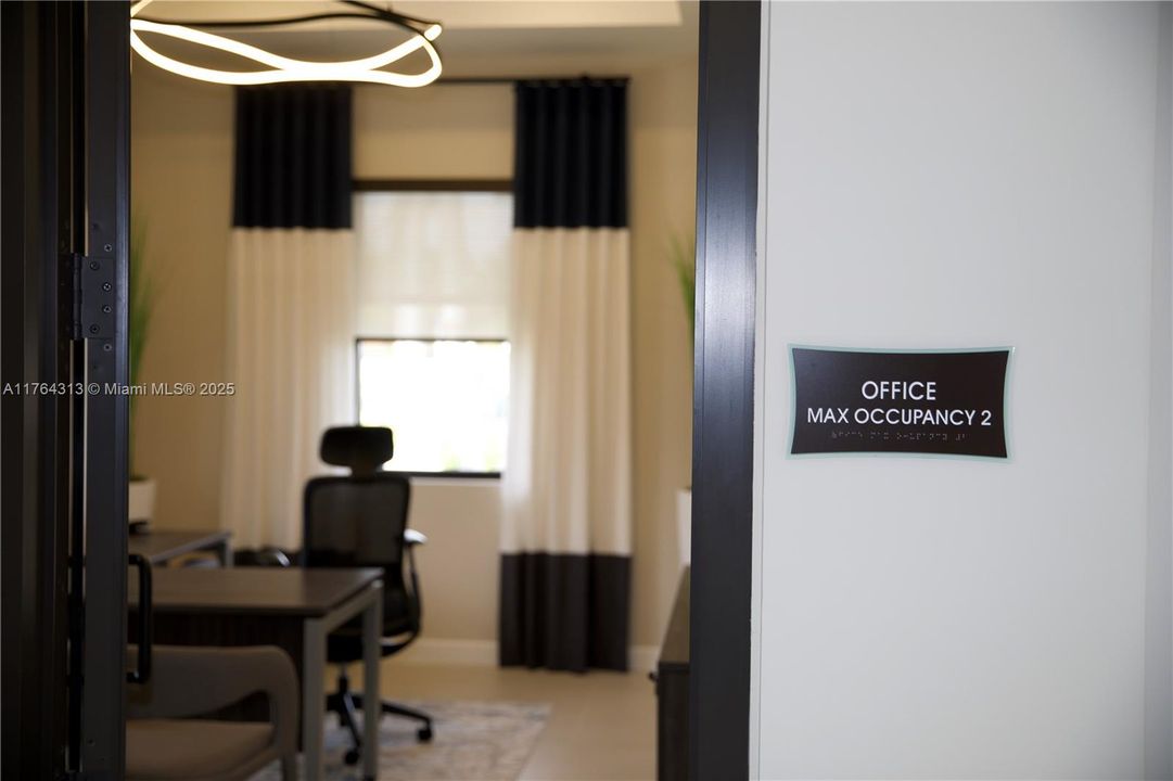 最近租的: $4,200 (3 贝兹, 2 浴室, 0 平方英尺)