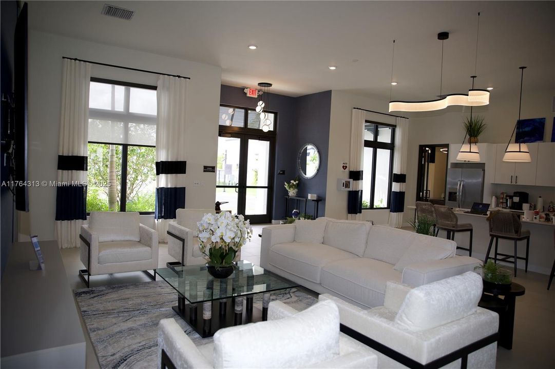 最近租的: $4,200 (3 贝兹, 2 浴室, 0 平方英尺)