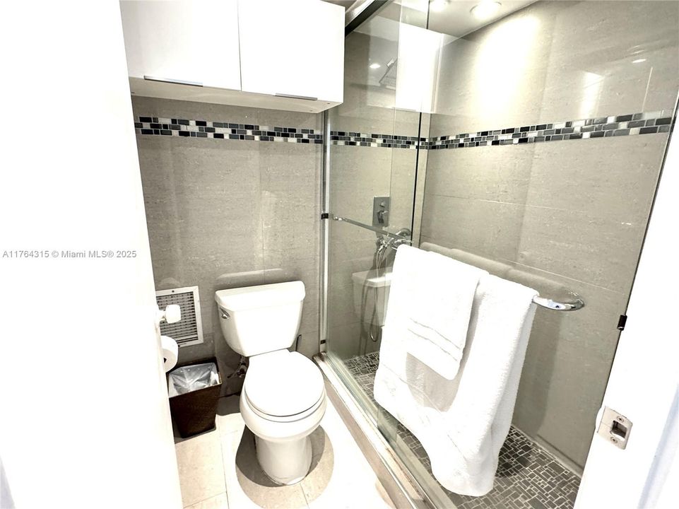 For Sale: $1,250,000 (1 beds, 2 baths, 0 Square Feet)