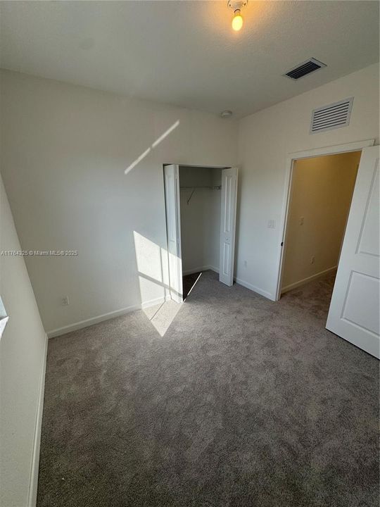 最近租的: $2,500 (3 贝兹, 2 浴室, 0 平方英尺)