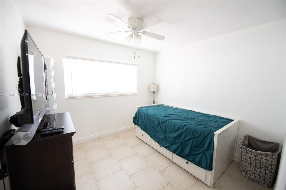 Recently Sold: $679,000 (4 beds, 2 baths, 2779 Square Feet)