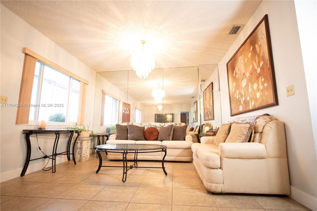 Recently Sold: $679,000 (4 beds, 2 baths, 2779 Square Feet)