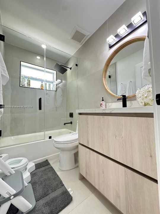 待售: $565,000 (3 贝兹, 2 浴室, 897 平方英尺)