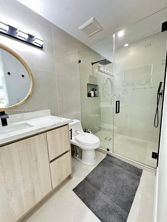 待售: $565,000 (3 贝兹, 2 浴室, 897 平方英尺)