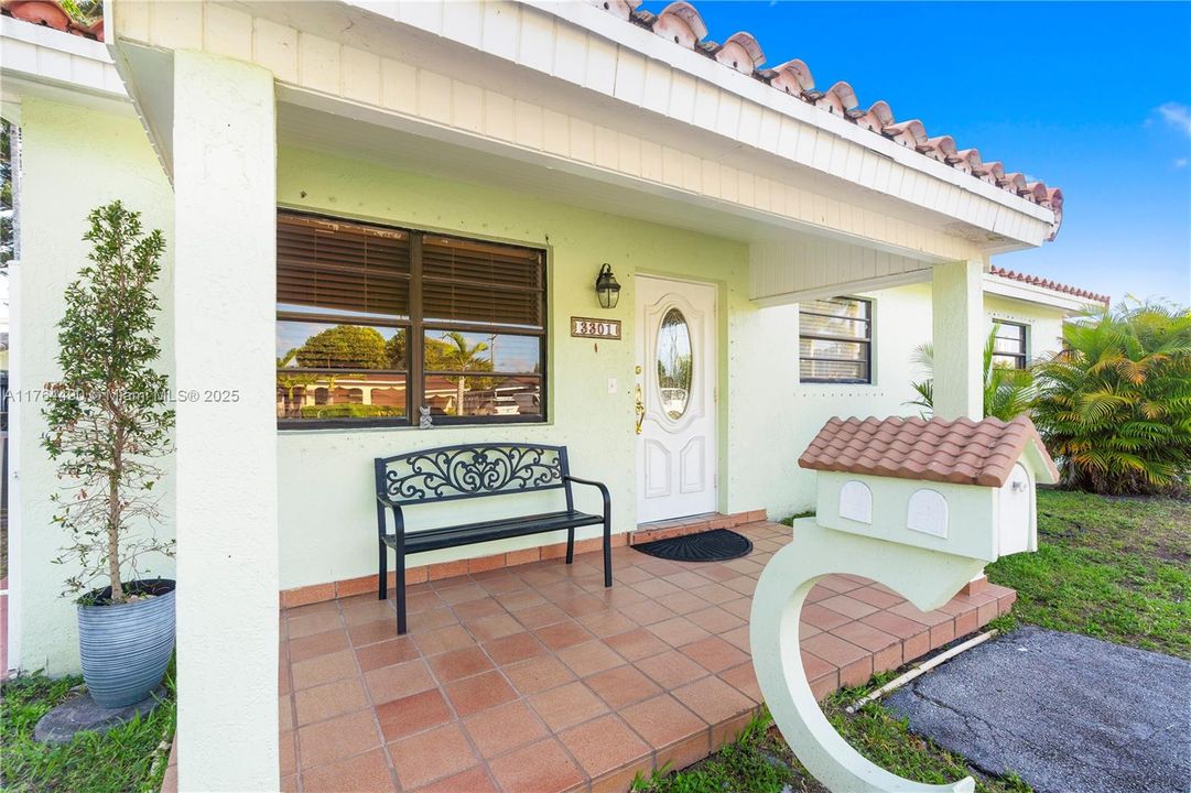 Recently Sold: $584,900 (4 beds, 2 baths, 1700 Square Feet)