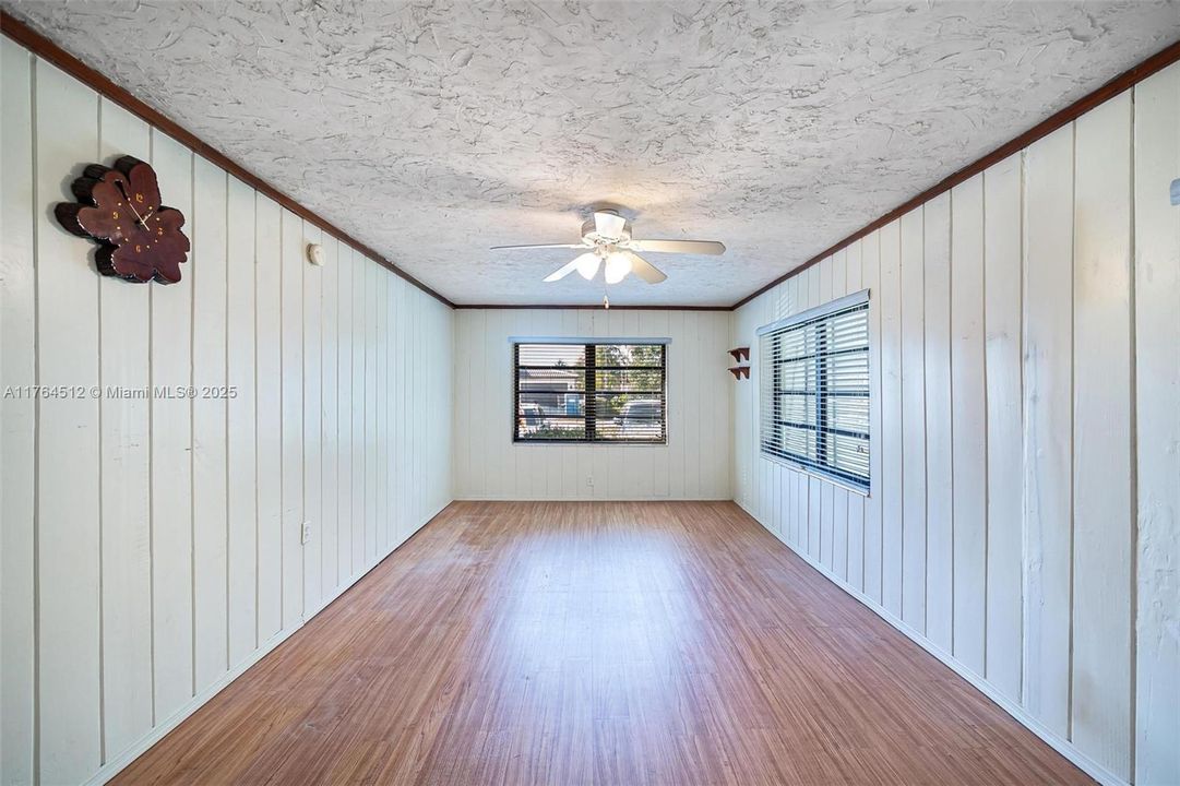 Recently Sold: $779,000 (4 beds, 3 baths, 1888 Square Feet)