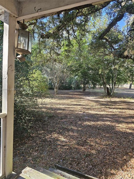 For Rent: $1,800 (3 beds, 2 baths, 1566 Square Feet)