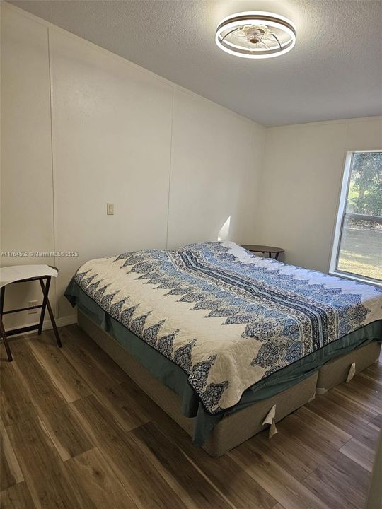 For Rent: $1,800 (3 beds, 2 baths, 1566 Square Feet)