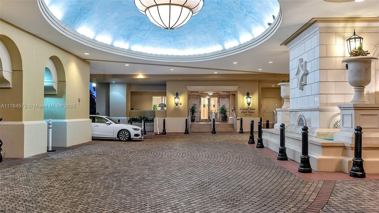 En Venta: $799,000 (3 camas, 2 baños, 1447 Pies cuadrados)