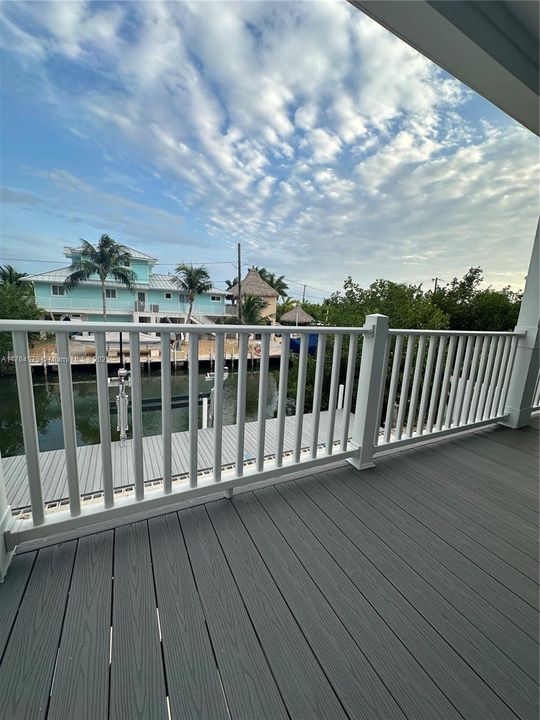 最近售出: $855,000 (3 贝兹, 2 浴室, 1242 平方英尺)