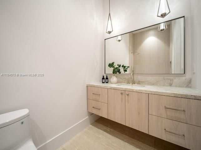 Недавно продано: $10,500,000 (6 спален, 7 ванн, 5882 Квадратных фут)