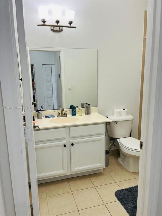 For Sale: $760,000 (3 beds, 2 baths, 1965 Square Feet)