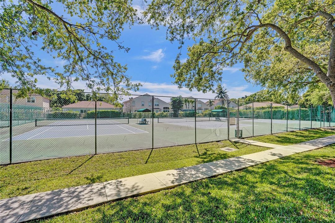 For Sale: $1,700,000 (5 beds, 3 baths, 2437 Square Feet)