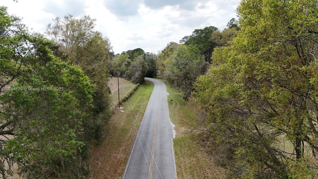 Vendido Recientemente: $99,000 (10.97 acres)