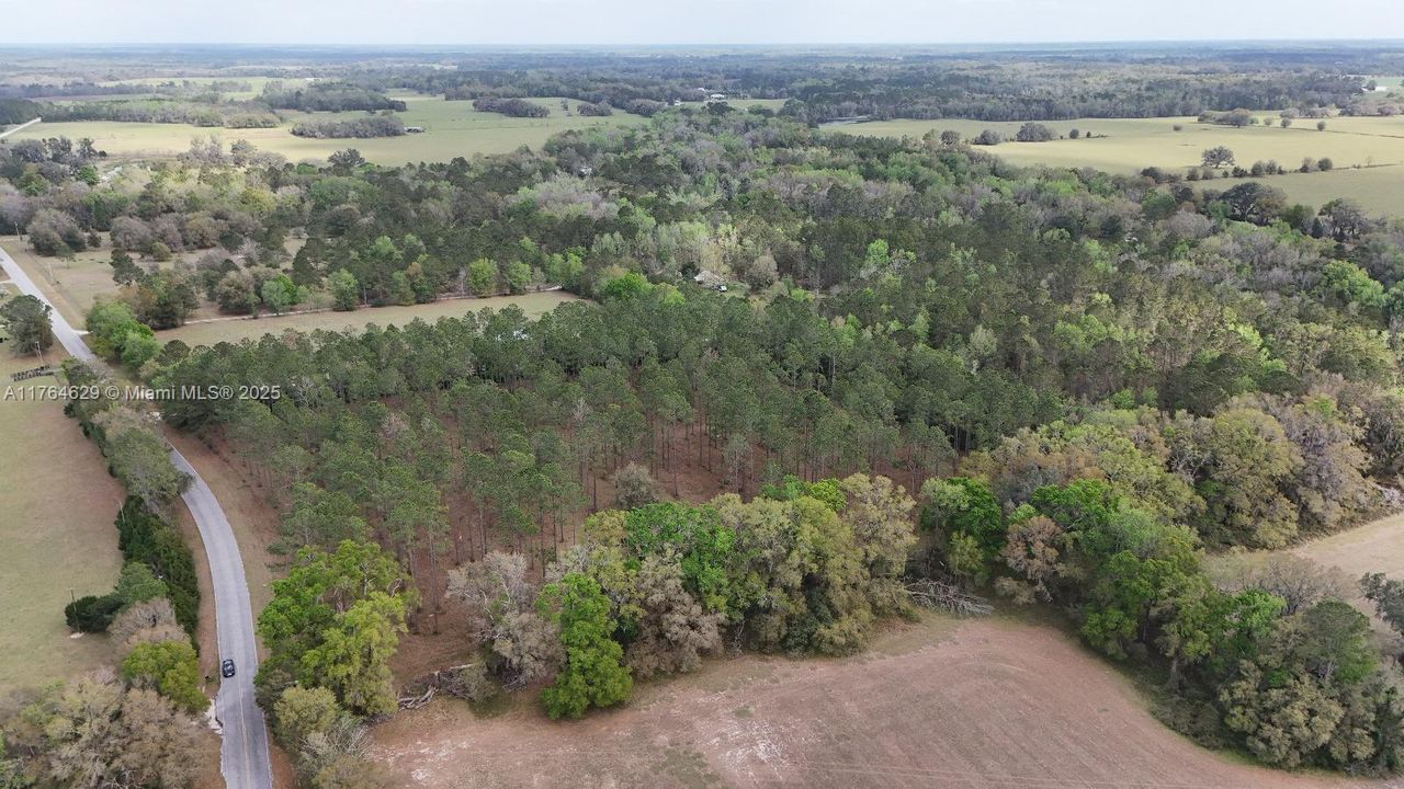 Vendido Recientemente: $99,000 (10.97 acres)