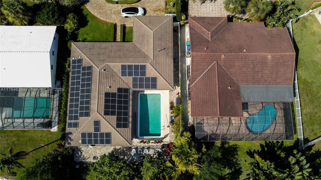 Recently Sold: $980,000 (4 beds, 3 baths, 2085 Square Feet)