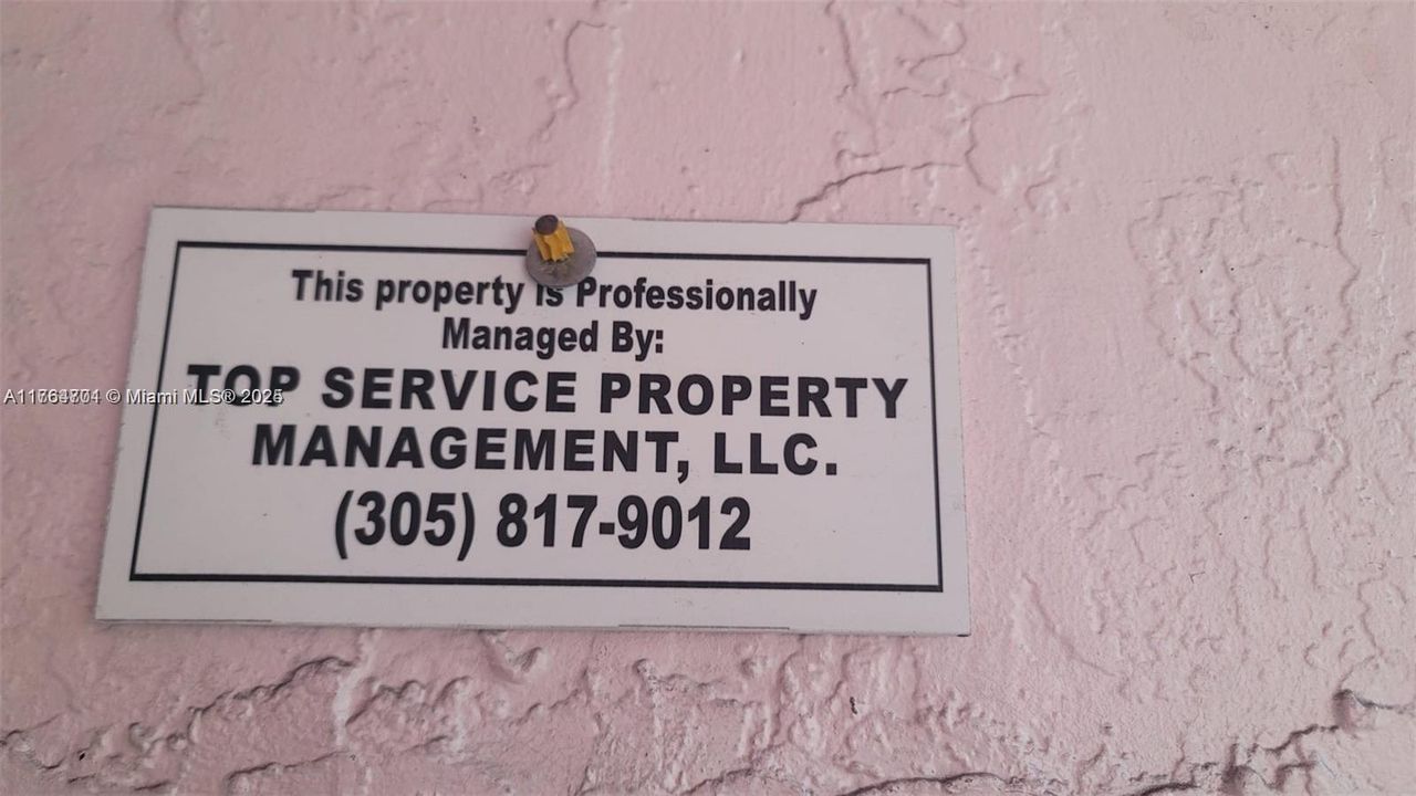 Recently Sold: $174,900 (1 beds, 1 baths, 700 Square Feet)