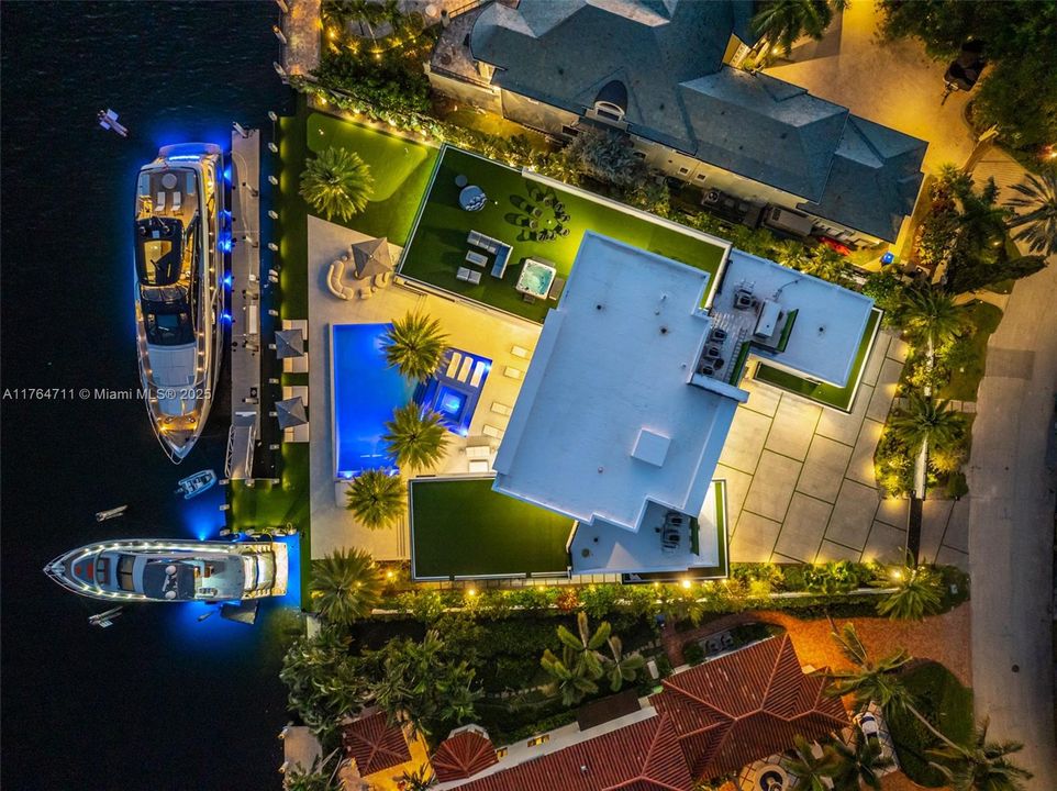 For Sale: $39,500,000 (8 beds, 8 baths, 0 Square Feet)