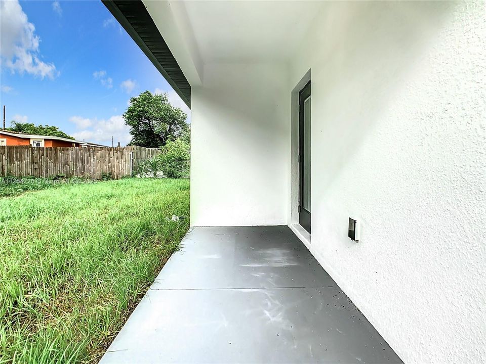 Recently Sold: $312,900 (3 beds, 2 baths, 1418 Square Feet)