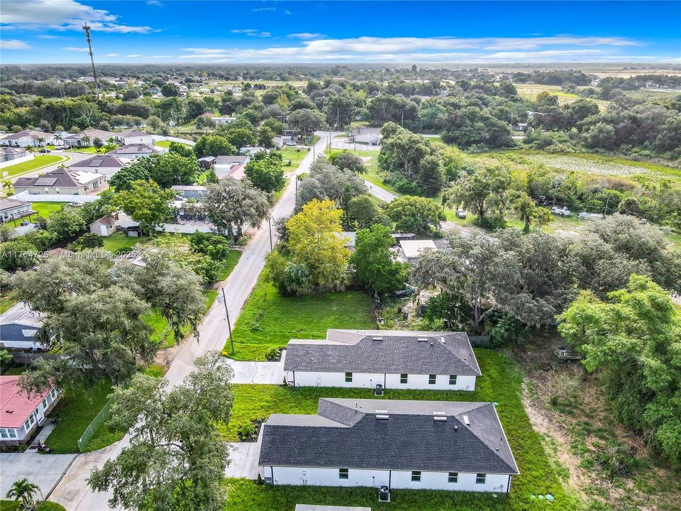 Recently Sold: $312,900 (3 beds, 2 baths, 1418 Square Feet)