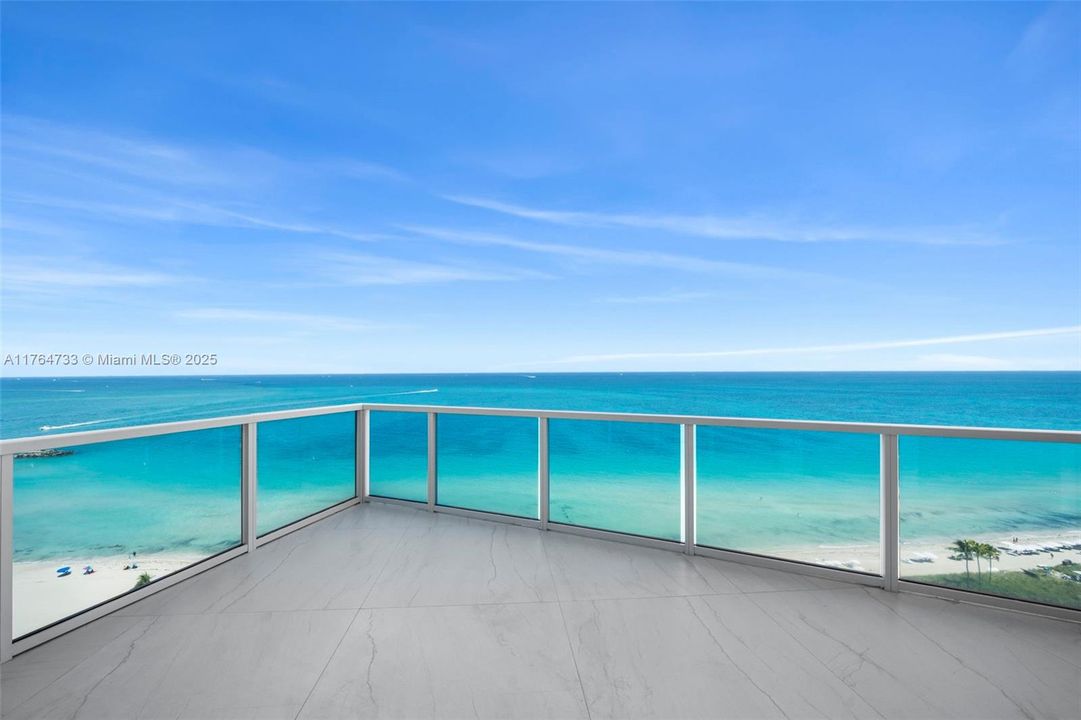 Active With Contract: $6,200,000 (4 beds, 4 baths, 3820 Square Feet)