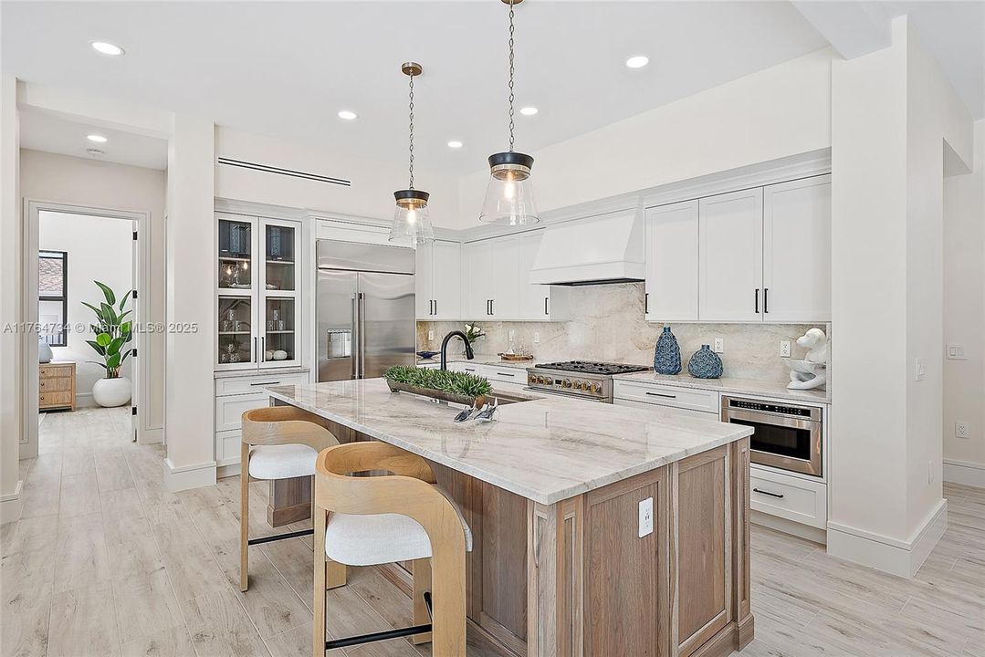 For Sale: $3,750,000 (4 beds, 4 baths, 3698 Square Feet)